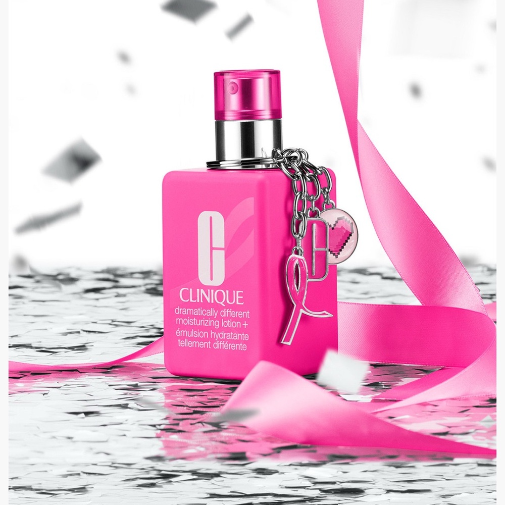 Clinique's dermatologist-developed Dramatically Different Moisturizing Lotion